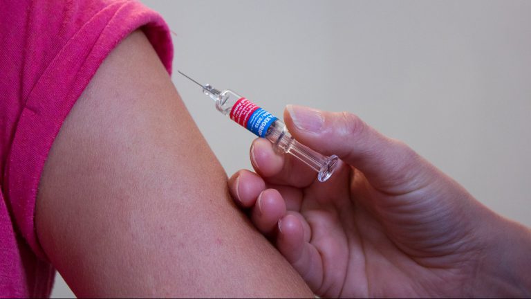 Canadian adults aren’t keeping up-to-date with their own vaccinations