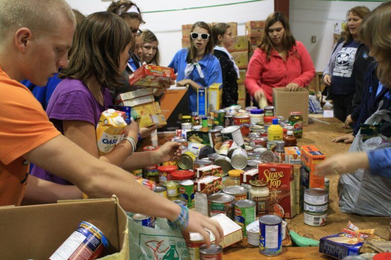 Manna Food Bank brings back virtual food drive 