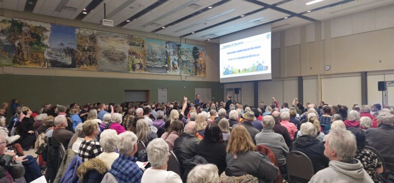 Packed crowd at Bracebridge Sportsplex speaks about proposed hospital plan