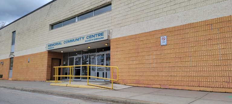 Council looking at options for redevelopment of Bracebridge Memorial Arena property