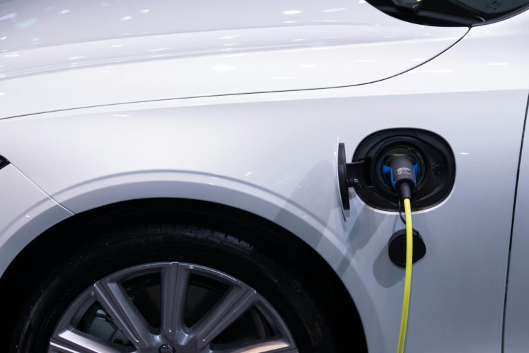 Lake of Bays council preparing to install electric vehicle charging stations