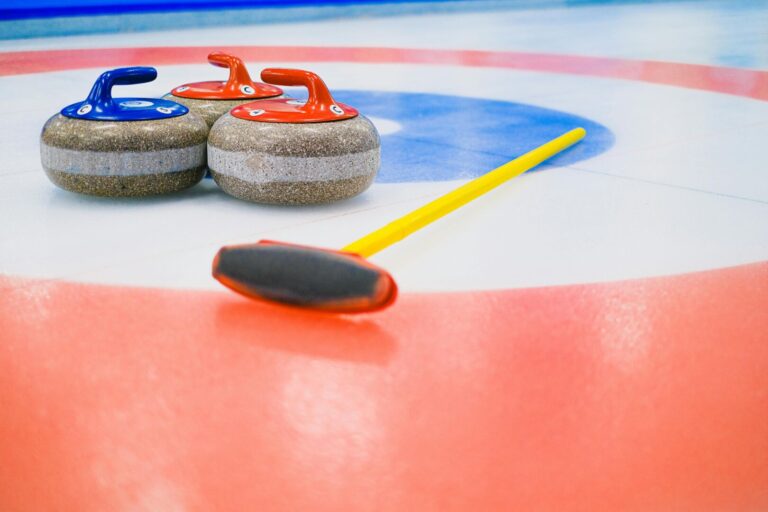 Local bonspiel raising funds for Crohn’s and Colitis Canada