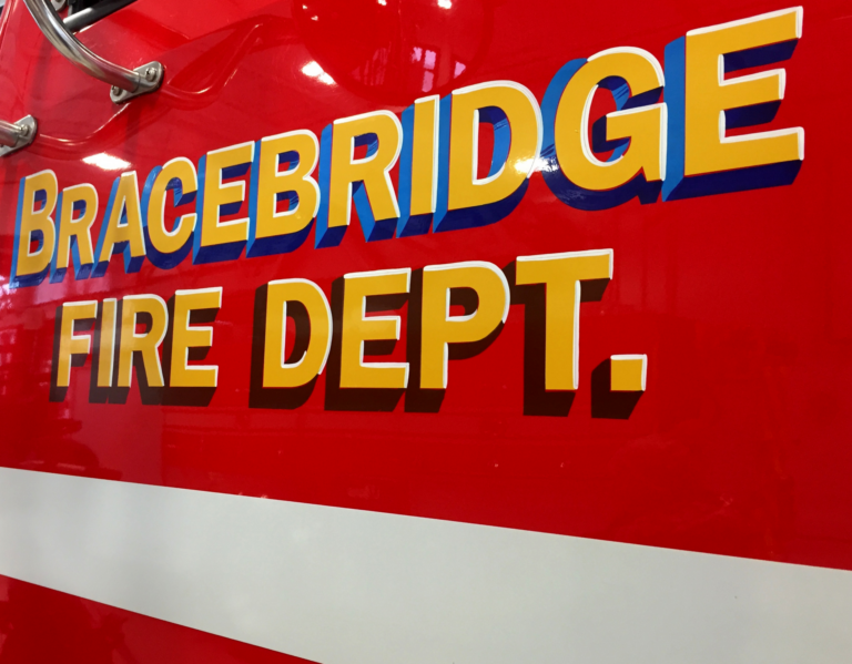 Bracebridge Fire presents annual report 